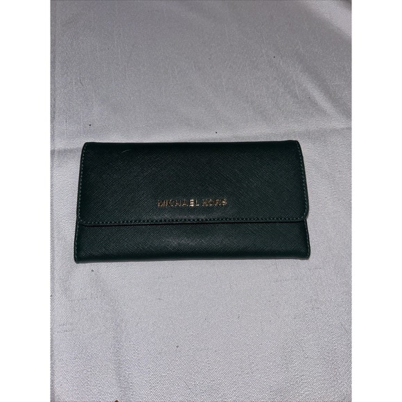 Michael Kors Emerald Green Jet Set Large Saffiano Leather Snap-Front Wallet - Picture 1 of 9